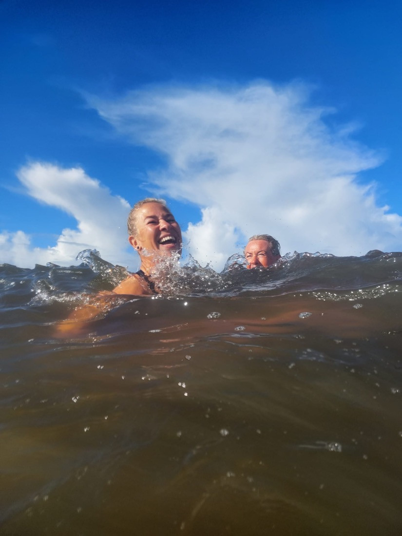Winterzwemmen in Katwijk met de Walrusclub Katwijk
